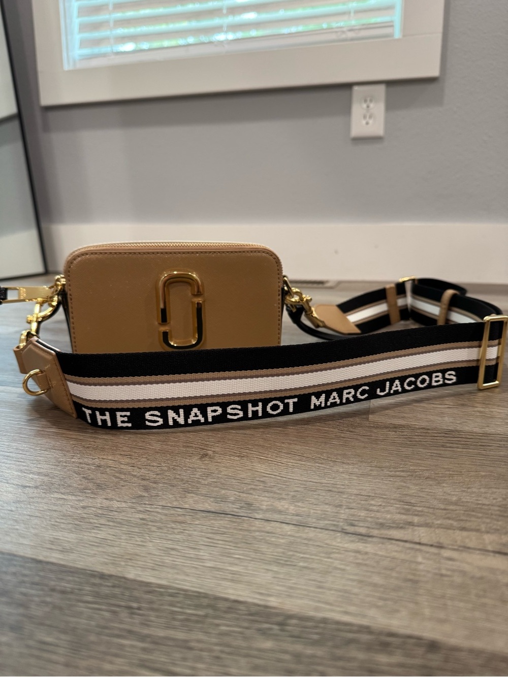 Marc Jacobs Snapshot - Camel Multi